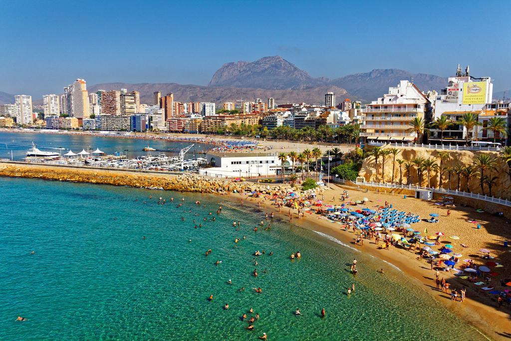 Irati Ξενοδοχείο Μπένιντορμ Εξωτερικό φωτογραφία